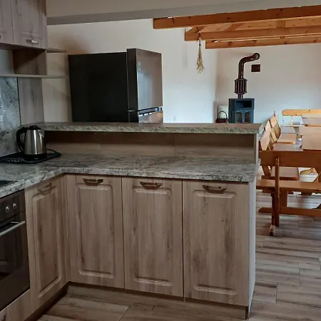 Lebed Apartament Srebŭrna