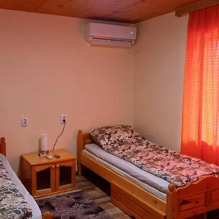 Apartament Lebed Srebŭrna